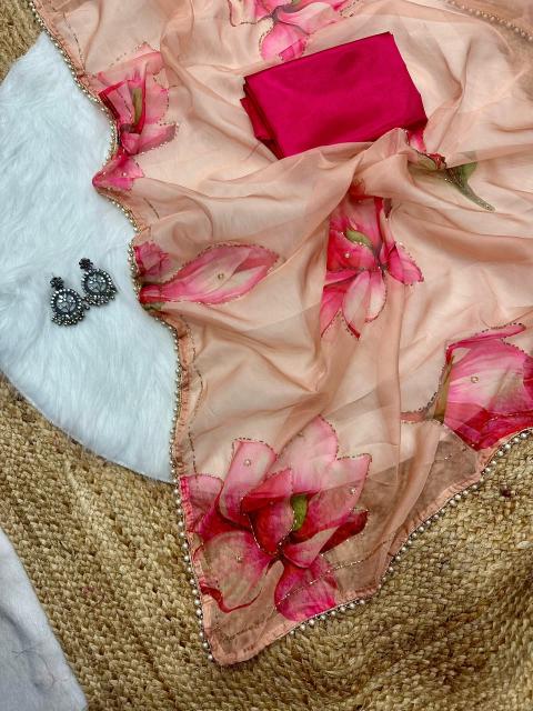 Svara bombay market surat saree shop